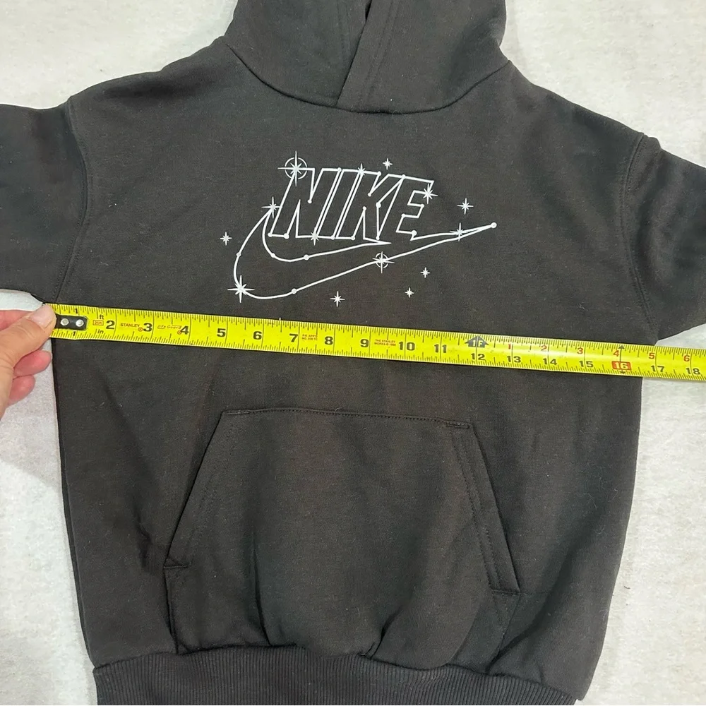 Nike classic black